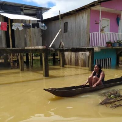 por-lo-menos-3.000-damnificados-dejan-las-inundaciones-por-desbordamiento-del-rio-caunapi,-en-tumaco