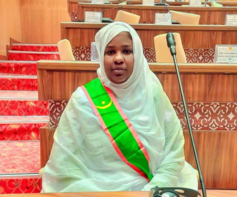 الشرطة-الموريتانية-توقف-البرلمانية-مريم-بنت-الشيخ
