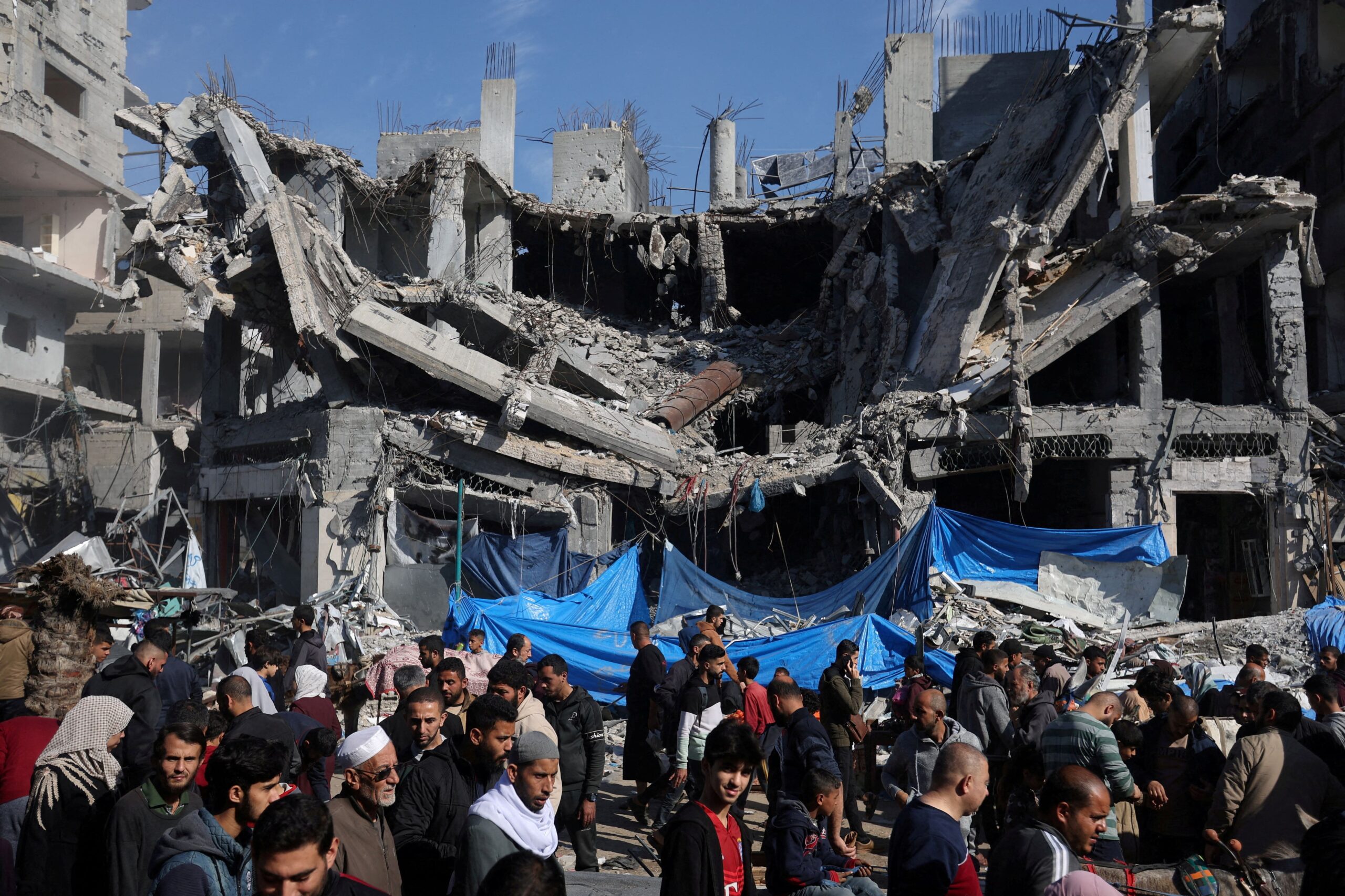 informan-al-menos-20-muertos-en-nuevo-bombardeo-israeli-a-campamento-de-refugiados-gazaties-de-nuseirat
