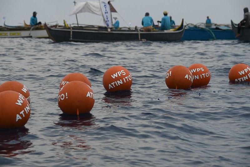 atin-ito’s-advance-team-breaches-china’s-scarborough-blockade,-delivers-supplies-to-fishers