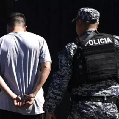 la-policia-de-nicaragua-entrega-un-presunto-pandillero-a-el-salvador