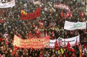 法国各地爆发罢工潮-萨科奇式改革引起社会动荡