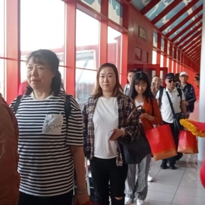 cuba-oficializa-libre-visado-a-nacionales-chinos-y-recibe-primer-vuelo-de-air-china