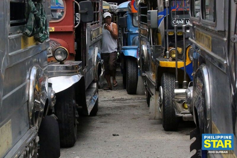 la protestation-continue-contre-la-répression-contre-les-jeepneys-non consolidés