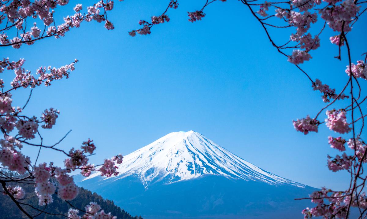 japon-impone-nuevas-normas-para-subir-el-monte-fuji-debido-al-turismo-excesivo