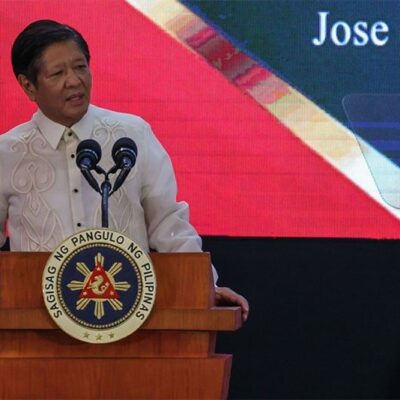 marcos-vows-to-finish-land-distribution-in-4-years