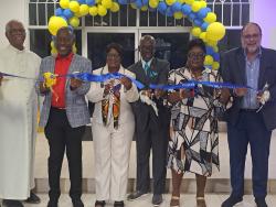 portmore-dedicates-new-municipal-building-to-memory-of-late-first-mayor-george-lee