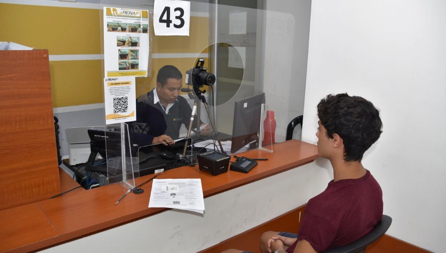 jovenes-guatemaltecos-de-17-anos-pueden-hacer-la-solicitud-anticipada-del-dpi