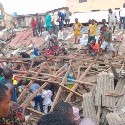 breaking:-many-feared-dead-as-mosque-collapses-in-lagos-during-prayer