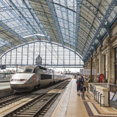 a-bordeaux,-un-chantier-a-100-millions-d’euros-pour-transformer-la-gare-saint-jean-en-«grande-gare-europeenne»