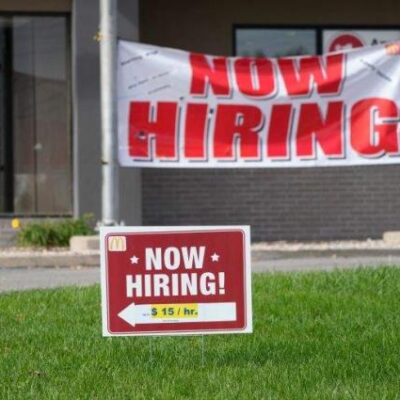 private-sector-hiring-in-us-cools-more-than-expected:-adp
