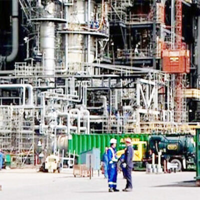 why-dangote-refinery-can’t-get-enough-crude-supply-from-iocs-in-nigeria-–-lcci
