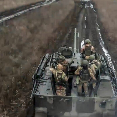 rusijos-kariskiai-papasakojo,-kaip-pabegti-is-karo-ukrainoje:-fronto-linija-paliko-taksi