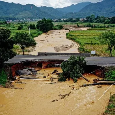 cuatro-muertos-y-una-decena-de-desaparecidos-tras-inundaciones-en-china