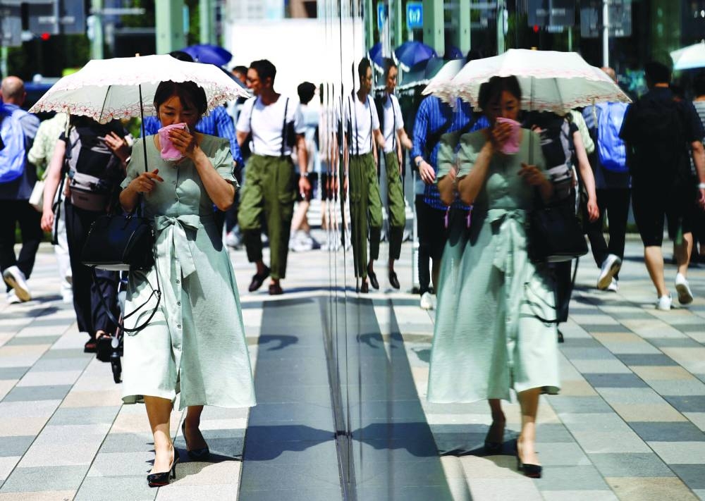 six-dead-in-tokyo-as-nation-swelters-amid-heatwave