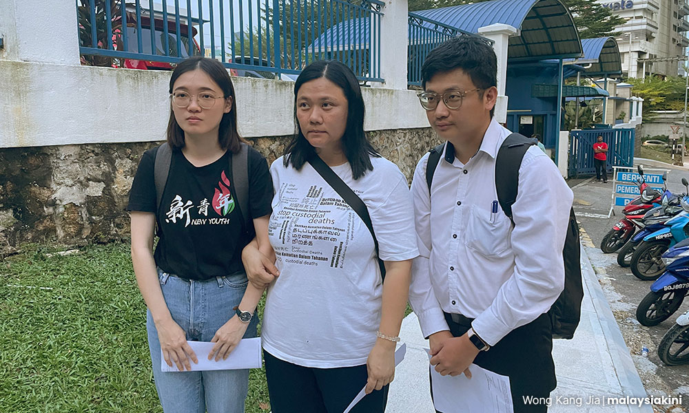 anwar-to-meet-teoh-beng-hock’s-family-on-aug-1