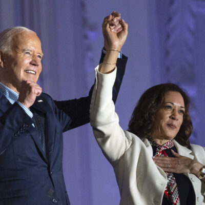 ka-lemtinga-diena-veike-kamala-harris-ir-joe-bidenas:-svarbaus-sprendimo-uzkulisiai