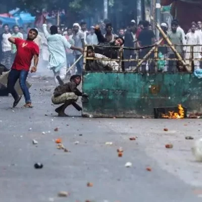 al-menos-55-muertos-en-protestas-antigubernamentales-en-banglades