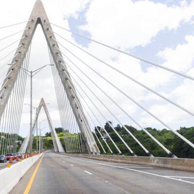 reportan-accidente-leve-a-solo-horas-de-la-reapertura-del-puente-atirantado-de-naranjito