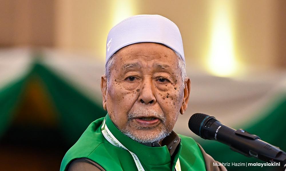 pas-spiritual-leader-claims-efforts-made-for-party-to-join-federal-govt