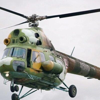 ukrainoje-per-mokomaji-skrydi-suduzo-sraigtasparnis-mi-2:-igula-zuvo