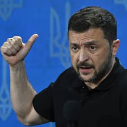 nu+-|-waarom-zelensky-in-oorlogstijd-de-bezem-door-zijn-kabinet-haalt