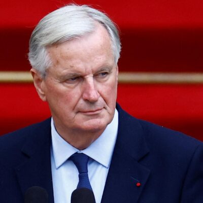 «quel-etrange-message»-:-le-vote-de-barnier-contre-la-depenalisation-de-l’homosexualite-en-1981-revolte-la-gauche