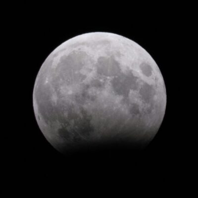 hora-para-ver-el-eclipse-parcial-lunar-y-superluna-de-septiembre-en-guatemala