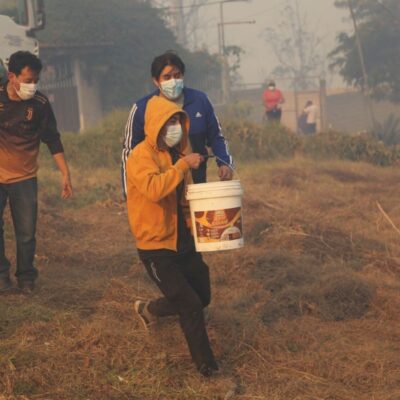 video-capta-como-un-taxista-provoca-un-incendio-forestal-en-quito