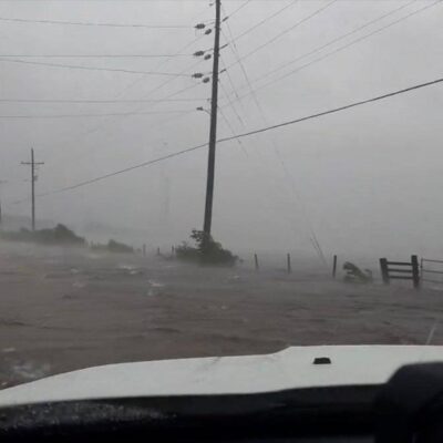 hurricane-francine-makes-llndfall-in-us-louisiana