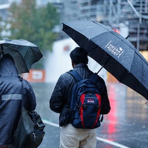 more-heavy-snow-on-the-way-for-the-south-island,-thunderstorms-in-the-north