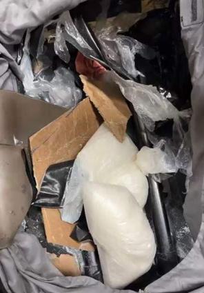 pakistan-customs-seize-1.17-kg-of-crystal-meth-at-jinnah-international-airport,-karachi