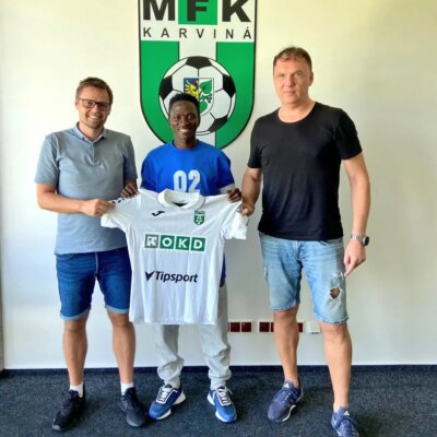 transferir:-ex-golden-eaglets-defender-seals-move-to-czech-republic