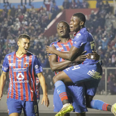 deportivo-quito-tiene-un-largo-camino-para-volver-a-la-serie-b