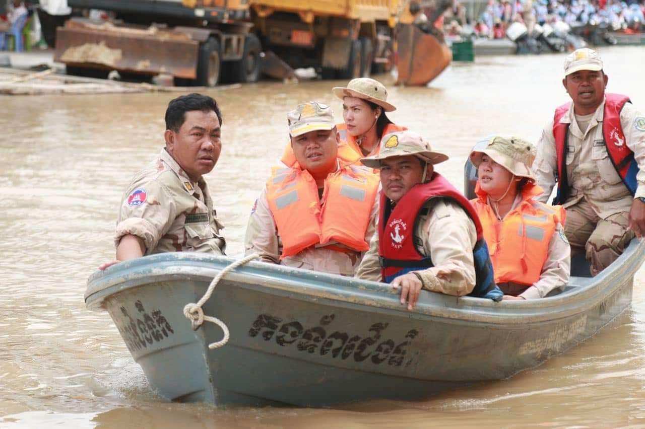 កងទ័ពជើងទឹក-ត្រៀមកម្លាំង​១,២០០​នាក់-សម្រាប់​អន្តរាគមន៍​ជួយ​ពលរដ្ឋ​ជួប​គ្រោះ​ទឹកជំនន់