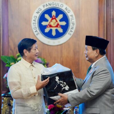 indonesian-president-elect-seeks-to-boost-ties-with-the-philippines