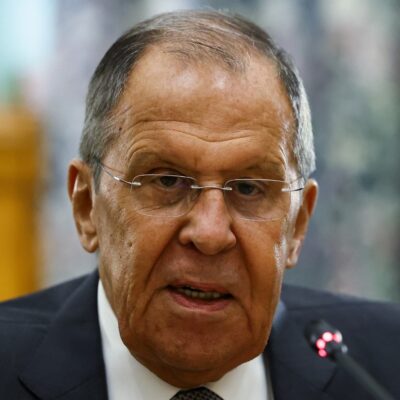 serghei-lavrov:-rusia-este-„complet-pregatita”-pentru-un-razboi-cu-nato-in-arctica