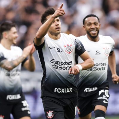 romero-brilha,-depay-estreia-e-corinthians-vence-antes-de-jogo-no-df