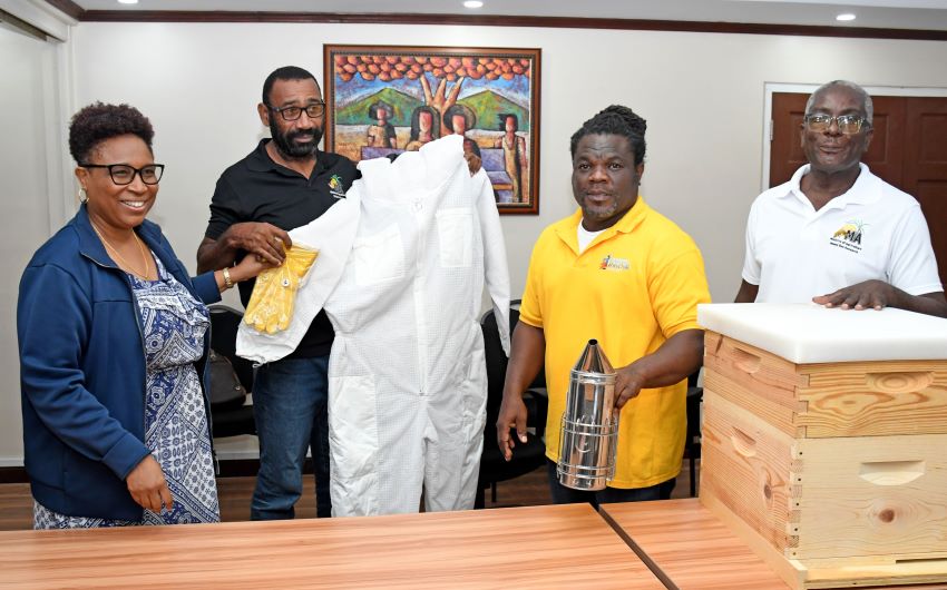 efforts-on-to-improve-apiculture-in-barbados