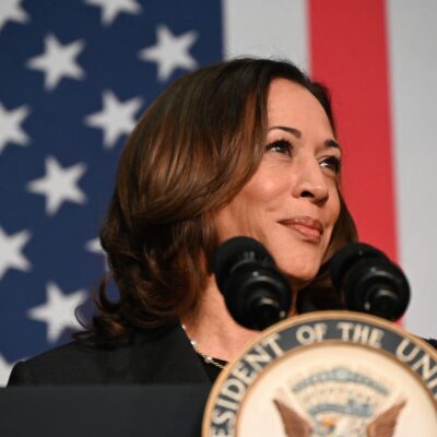 sute-de-lideri-din-domeniul-securitatii-nationale-si-fosti-oficiali-militari-si-au-exprimat-public-sustinerea-pentru-kamala-harris