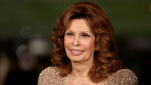 sophia-loren-felig-magyar-unokaival-unnepelt-szuletesnapja-alkalmabol