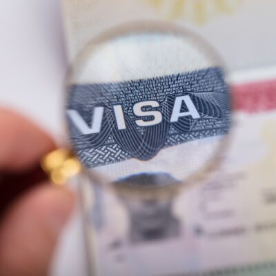 demersurile-facute-de-mai-pentru-programul-visa-waiver.-„mai-aproape-de-momentul-in-care-romanii-vor-putea-calatori-fara-viza-in-sua”