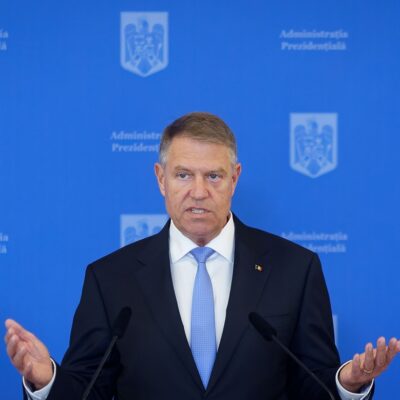 decizie-definitiva:-doua-imobile-din-sibiu-ale-lui-klaus-iohannis-revin-statului,-iar-presedintele-trebuie-sa-dea-inapoi-260.000-euro