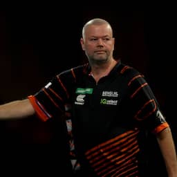 van-barneveld-overtuigend-naar-tweede-ronde-in-bazel,-deceptie-van-duijvenbode