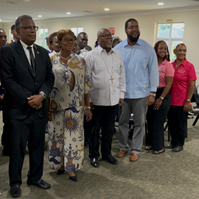 bimini-students-tour-library-named-in-honor-of-bishop-ellis