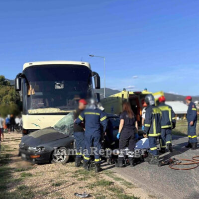 Θανατηφόρο-τροχαίο-στη-Λαμία-–-Αυτοκίνητο-συγκρούστηκε-με-λεωφορείο-του-ΚΤΕΛ