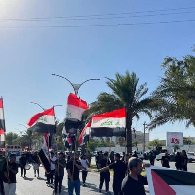 بغداد.-تظاهرة-غاضبة-في-الجادرية-دعما-للشعب-اللبناني-والفلسطيني-(foto)