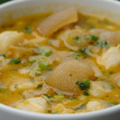 caldo-de-patas-ecuatoriano,-un-sabor-y-tradicion-en-cada-cucharada