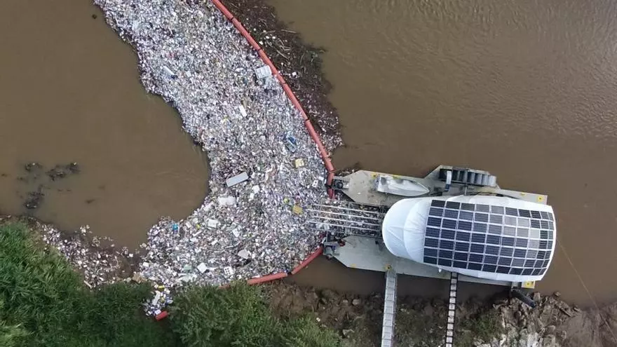 wanda,-la-maquina-que-evita-que-toneladas-de-basura-lleguen-al-mar-en-panama