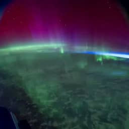 video-|-iss-astronaut-maakt-timelapse-van-noorderlicht